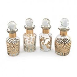 SET 4 BOTELLAS PERFUME 12X4.5X4.5 CM.