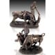 SET 2 FIGURAS TOREROS TOREANDO A UN TORO RESINA 28x14x21 cm.