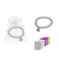 PULSERA DE PERLAS BLANCAS EN BOLSA DE TULL FLORES