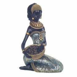 FIGURA AFRICANA SENTADA SOBRE RODILLAS CON CESTA RESINA 15X11X20 CM.
