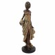 FIGURA AFRICANA PLANTADA CON JARRÓN RESINA DORADO 13.50X11.50X38 CM.