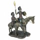 FIGURA DON QUIJOTE Y SANCHO CON CABALLO RESINA 23X13X28 CM.