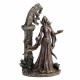 FIGURA BRUJA ARADIA - REINA WICCA BRUJAS RESINA 15.5X11X25 CM.