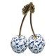 FIGURA CEREZAS MADERA RESINA 17X10X24.50 CM.